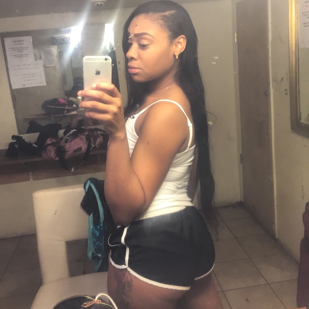 Meet your Posher, Dolly